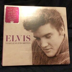 NWOT Elvis CD